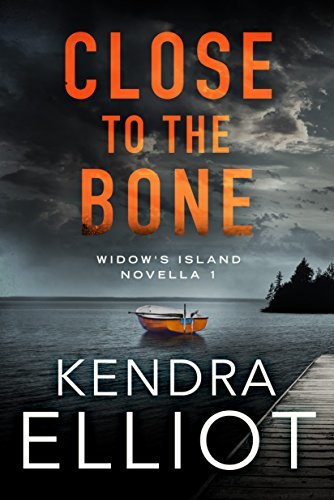 Close to the Bone (Widow's Island Novella Book 1) (English Edition)
