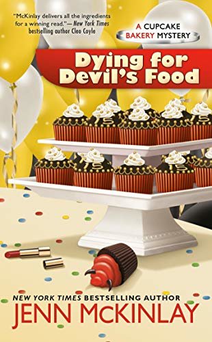 Dying for Devil's Food (Cupcake Bakery Mystery Book 11) (English Edition)